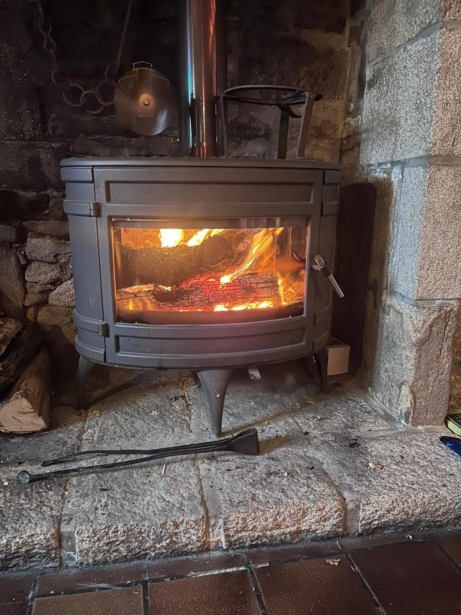 Le Cantou Affieux Exterior foto